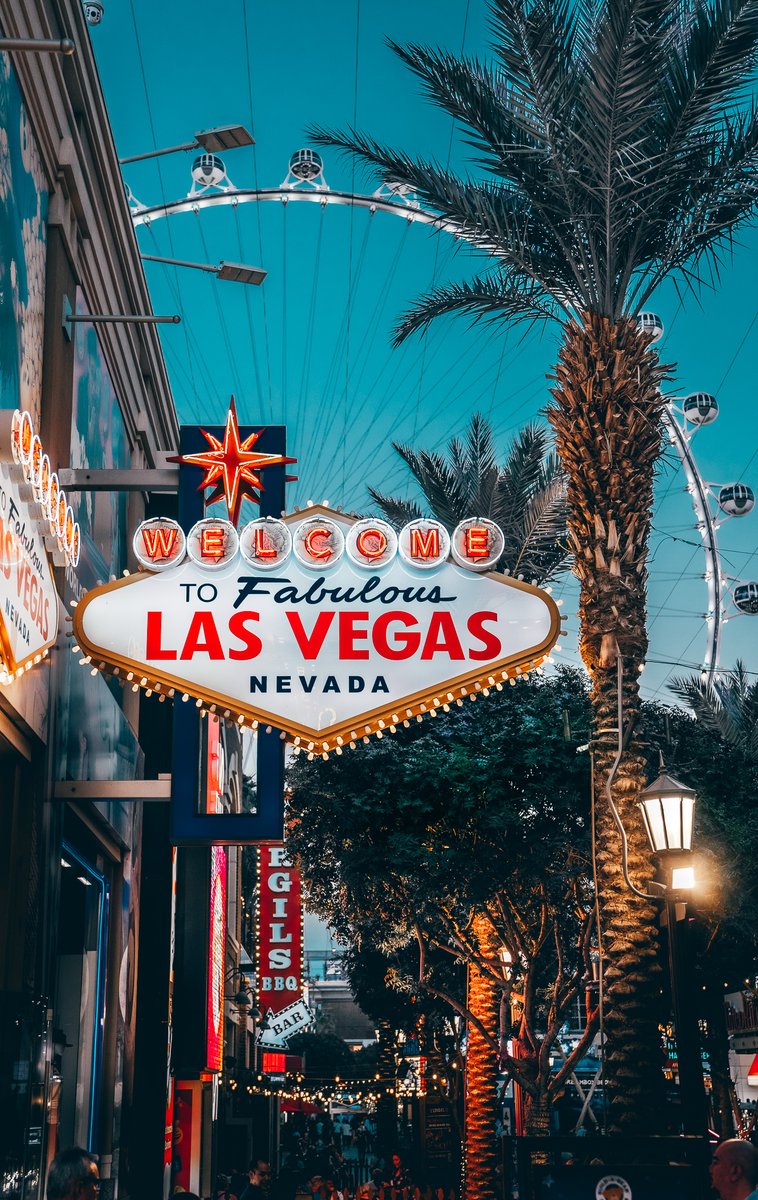 Streaming.HR tweet media