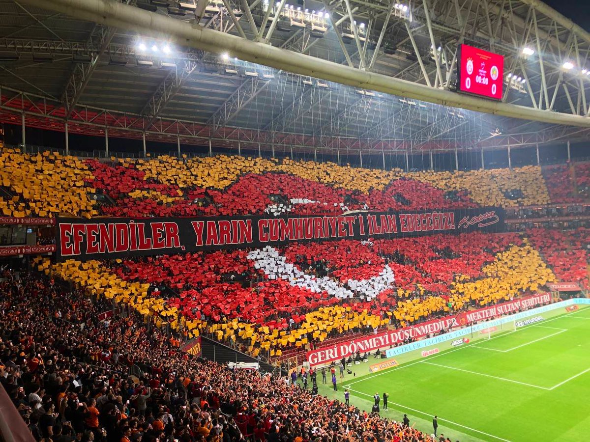 🇹🇷 “Efendiler! 
Yarın CUMHURİYETİ ilan edeceğiz.” 🇹🇷

Mustafa Kemal ATATÜRK