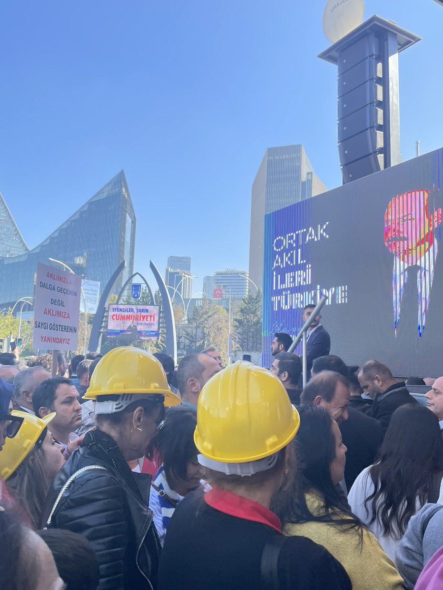 arzukidan's tweet photo. #YavuzAğıralioğlu 
Liyakatli şöhretsizler hoşgeldiniz… https://t.co/ZEc9TGvtT4
