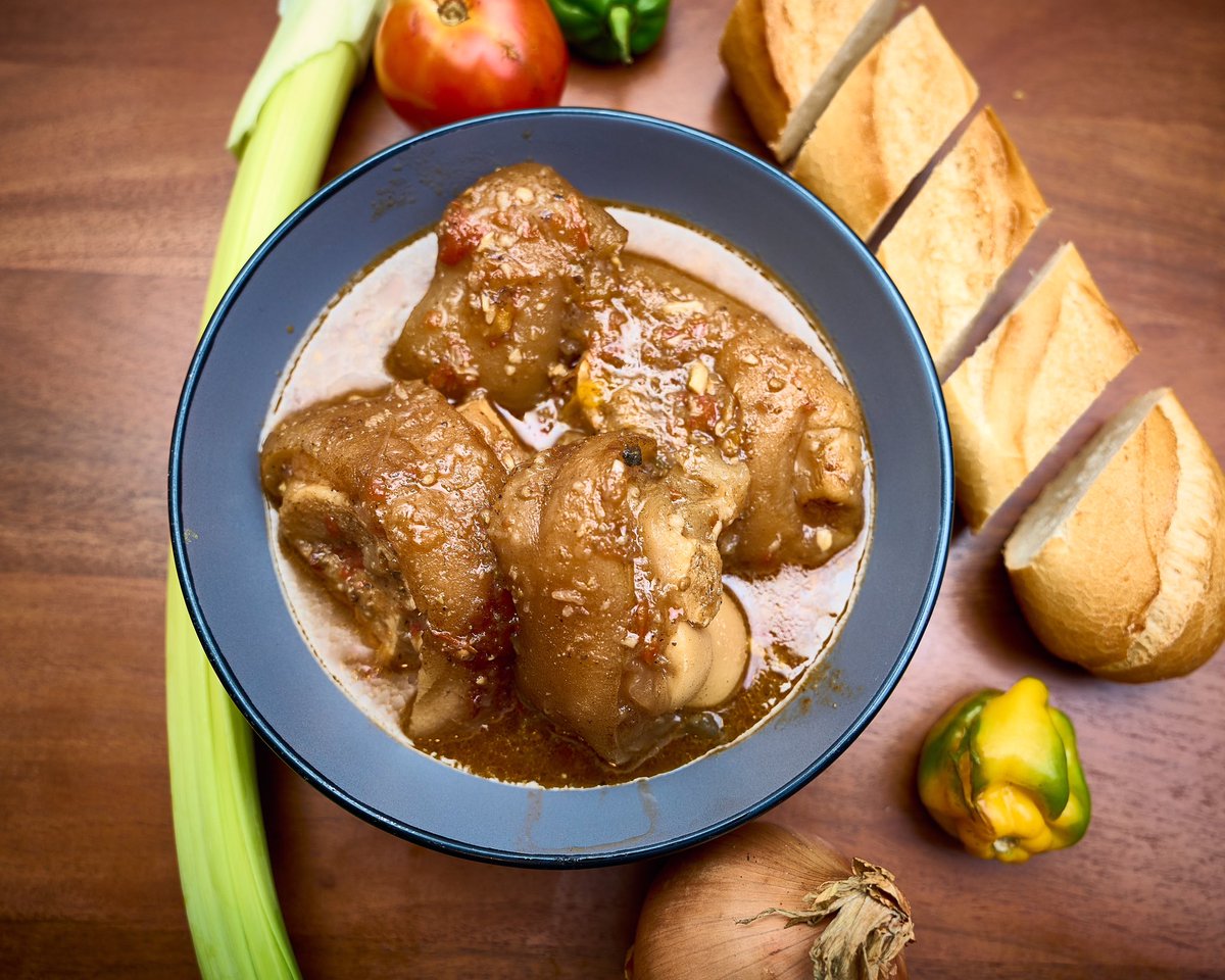 AKWABA MY SPICES 😍

On dit quoi ? 
Aujourd’hui c’est la soupe de pattes de bœuf 🤤

#soupe #boeuf #team225 #civ