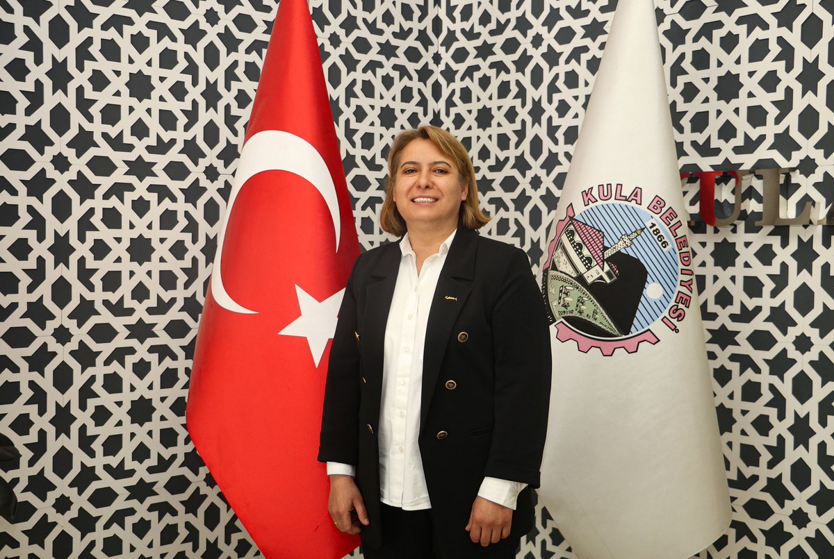 Kulabelediyesi's tweet photo. Kula Belediye Başkan Vekili Semra Gündüz, 29 Ekim Cumhuriyet Bayramı’nın 101. Yıldönümü dolayısıyla bir kutlama mesajı yayınladı.
https://t.co/tPI0nT3hkW https://t.co/ncfa3ph0dY