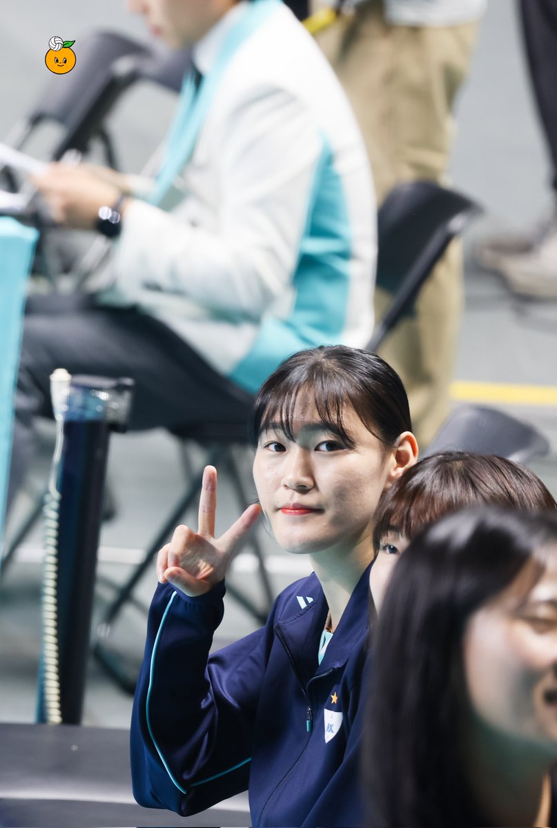 늘. 먼저 카메라 찾아서 
반갑게 인사해주는 주향이🫶
넌 나한테 늘 최고의 선수야:)
아프지말고 건강하자💪💪

#김주향 #GS칼텍스배구단 #장충체육관 #여자배구 #향큼이