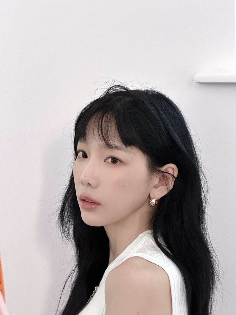 TAEYEONsmtown tweet picture