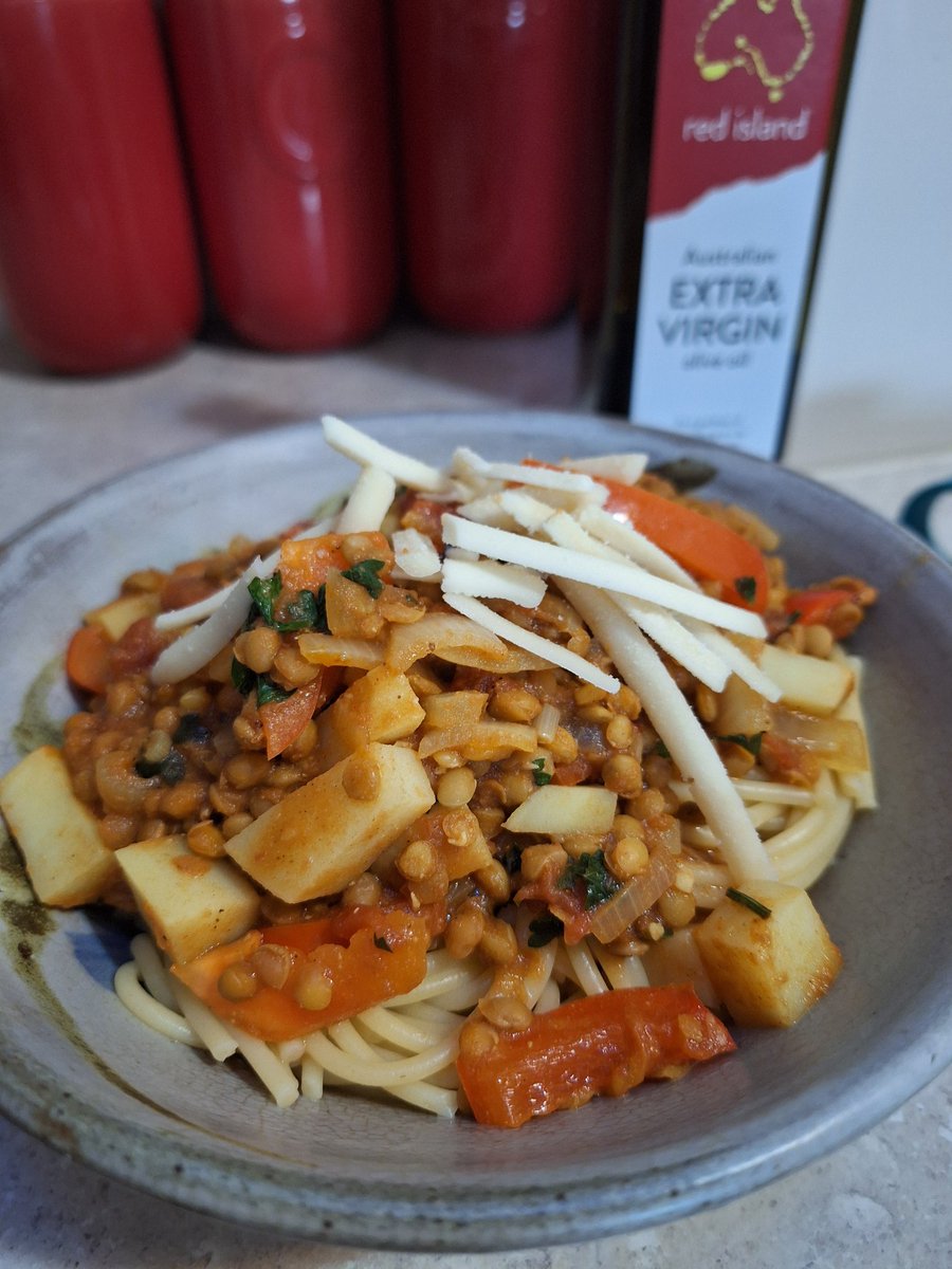 AntheaMur's tweet photo. Yesterday's vegan meals for the olds. Nutrition is so important.
#madewithlove #compassionatecooking https://t.co/dRBq1eM6XC