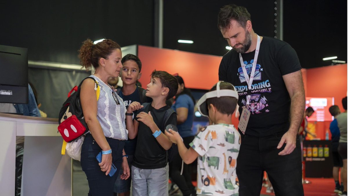 DrawAndCode's tweet image. The Draw &amp;amp; Code Labs team were back at #Playcon this weekend to demo #TaskmasterVR and to talk immersive and games. Thanks to all those who stopped to chat, especially the next generation game makers. #Playcon2024 Pic from @gamingmalta