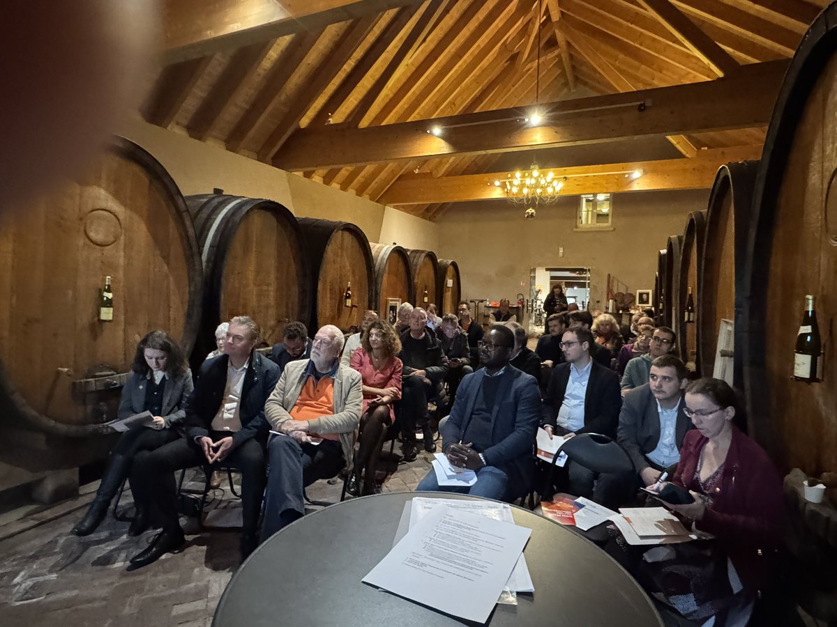 Auguste Ott tweet media