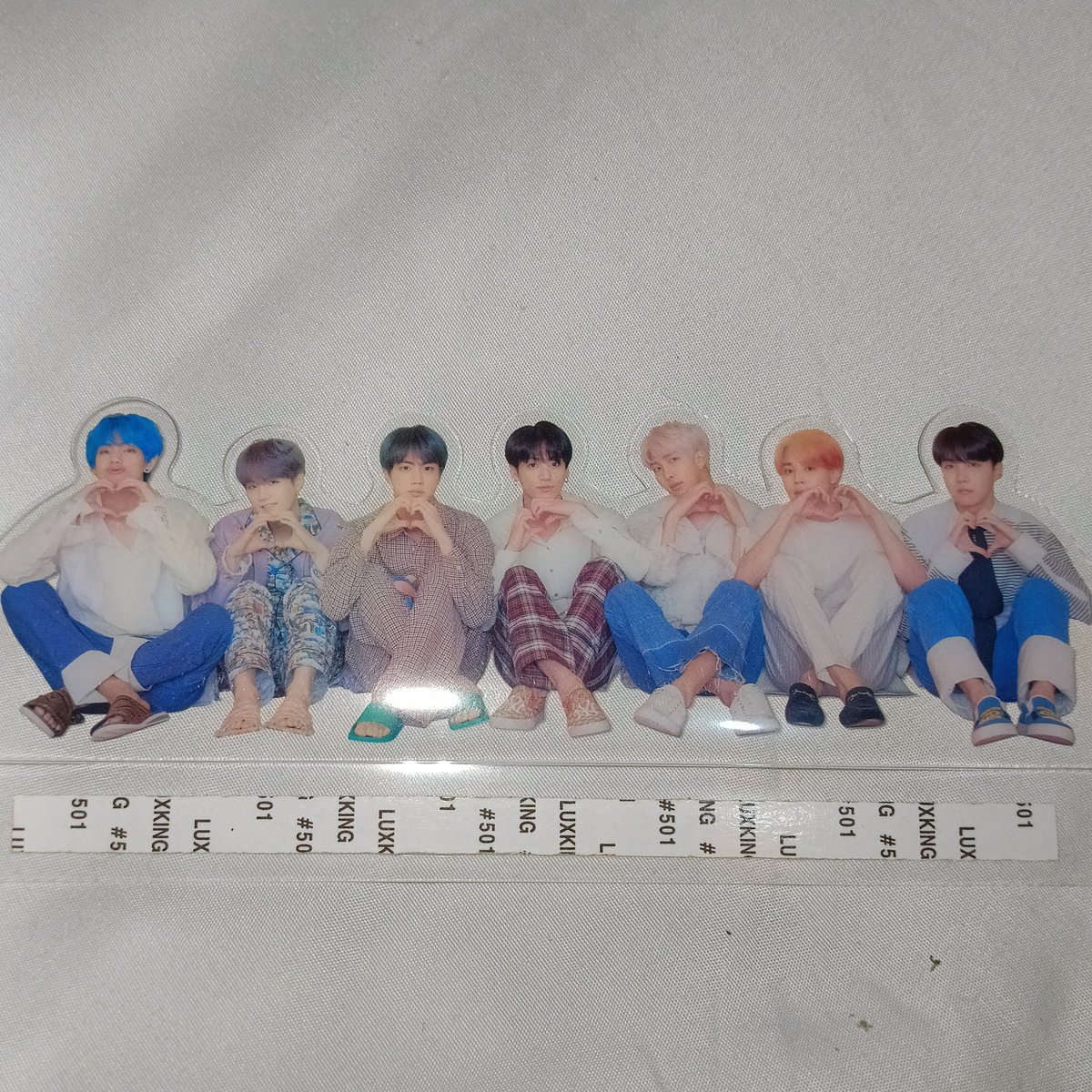 nneruuu_'s tweet photo. WTS/LFB/ PH <help rt

150- jungkook pc (love yourself)
150- jin pc (persona)
 
200- yoongi postcard (persona)

300- persona standee picket (rare?)

STILL NEGO! 
mop: gcash
mod: jnt/j&amp;t

rfs: badly need money for school!
 onhand decluttering bts
#mapofthesoul #persona #photocard https://t.co/KHLPV3AS2o