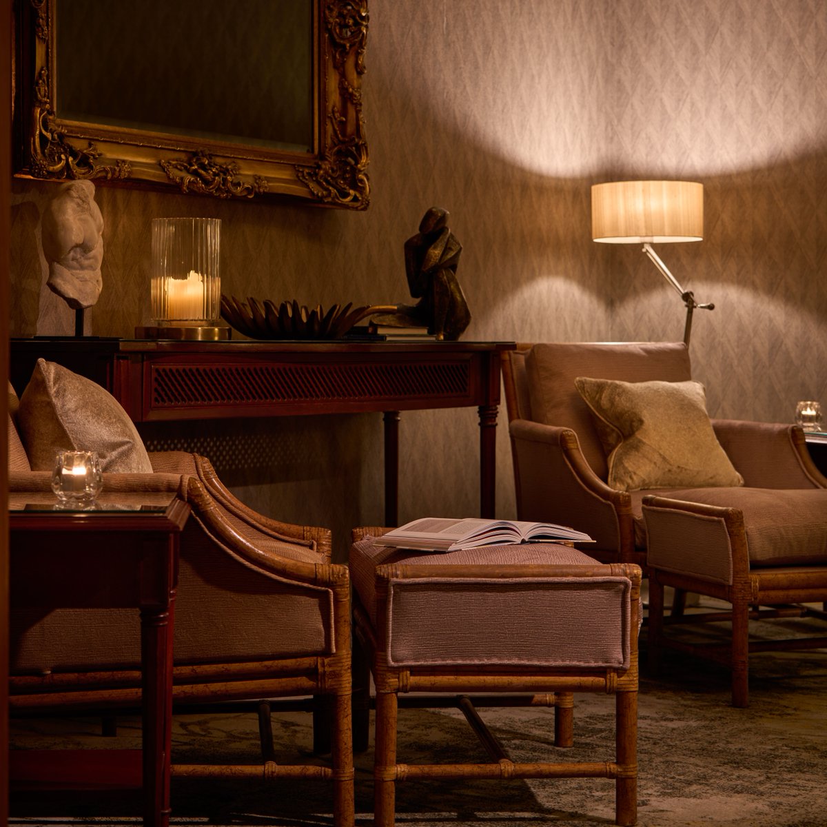 Escape to our new Relaxation Room at The Spa at InterContinental Dublin - a haven of calm, luxury and pure bliss. Perfect for post-treatment unwinding!

Book your escape today:

intercontinentaldublin.ie/en/spa-hotel-d…

#InterContinentalDublin
