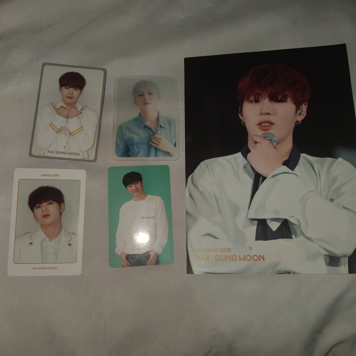 nneruuu_'s tweet photo. WTS/LFB/ PH <help rt>

200- exo xoxo pc (suho &amp; lay)
300- wanna one set

STILL NEGO! 
mop: gcash
mod: jnt/j&amp;t

rfs: badly need money for school!

 onhand, decluttering, pls buy them
#wannaone #exo ha sung woon suho lay https://t.co/yDkDVohBd4