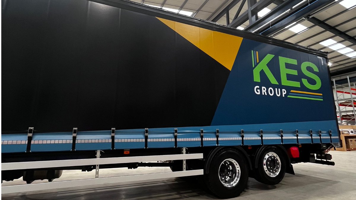 TheKESGroup's tweet photo. Sneak peek at our fleet expansion! 🚛 

Investing in our transport reflects our commitment to streamlining operations, meeting growing demands, and delivering exceptional service in every project. 👷‍♂️🤝

#KESGroup #FleetExpansion #ModularConstruction https://t.co/4UIaMiVJLb