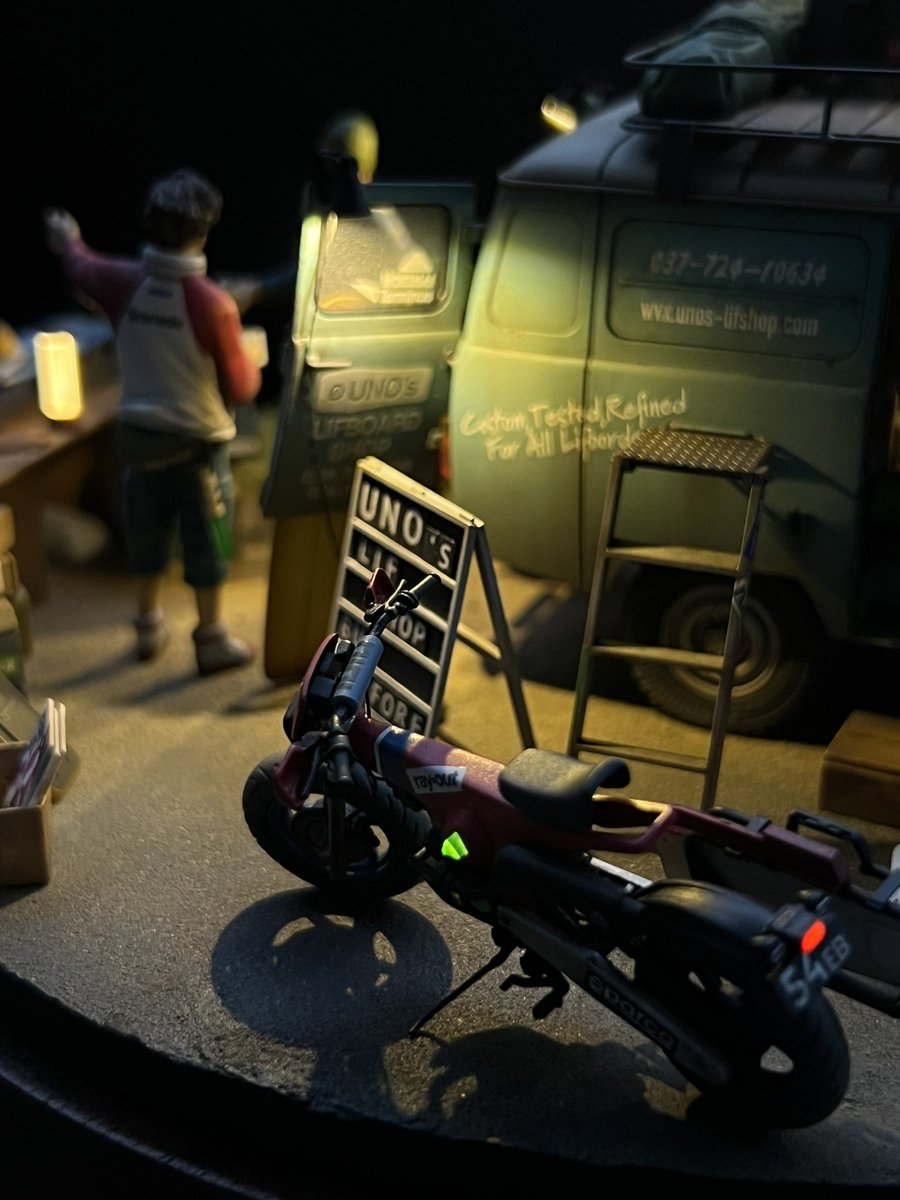 とうとう今週末の11/3はLife on wheels が開催！
というわけで、何とか完成しました〜😊
ご来場お待ちしております！
 #車輪人生
 #エウレカセブン