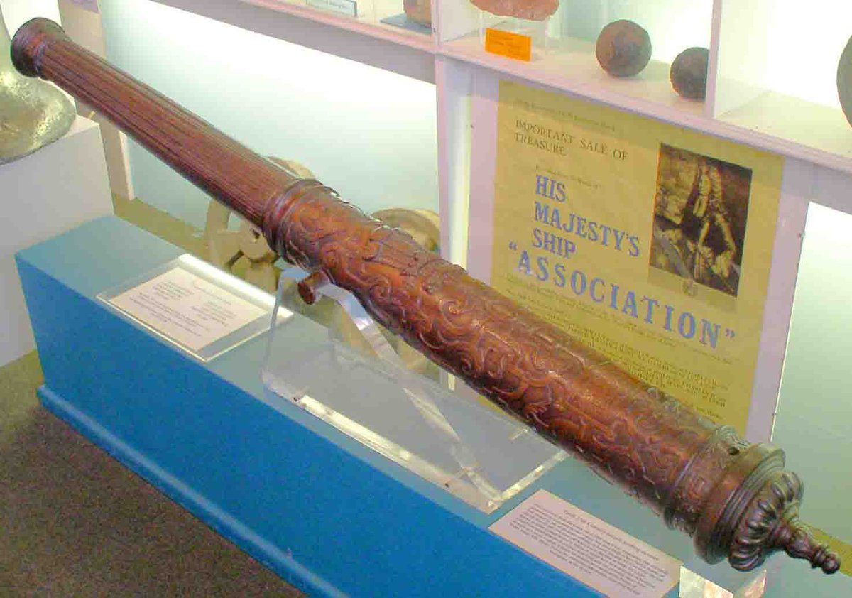 <a href="/CuratorEmma/">Emma Mawdsley</a> &amp; <a href="/kejamieson_/">Kate ✨️</a> Here's the little robinet cast for Prince Henry in 1604 by Thomas Pitt, #Tower gunfounder, recovered from HMS Association and now in the Scillies. It was for Henry's ship the Disdain, gift of the Earl of Nottingham.