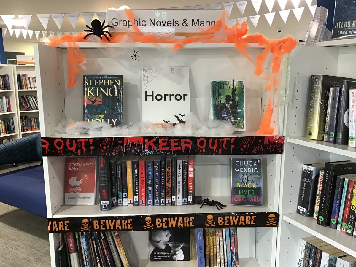 bnes_libraries's tweet photo. We've got new horror sections in our core libraries to celebrate spooky season! 😈
Horror titles have a sticker of a skull or rook/crow on the spine.
#BNESLibraries https://t.co/mpFKCF77Zg