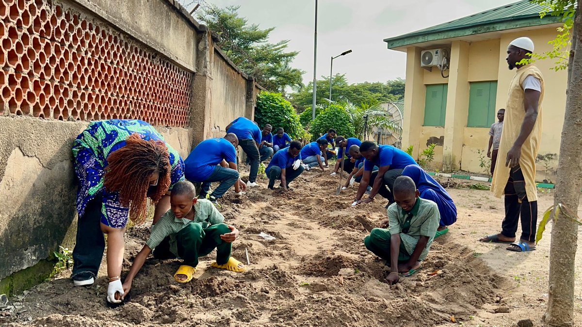 hopecaregrow tweet media