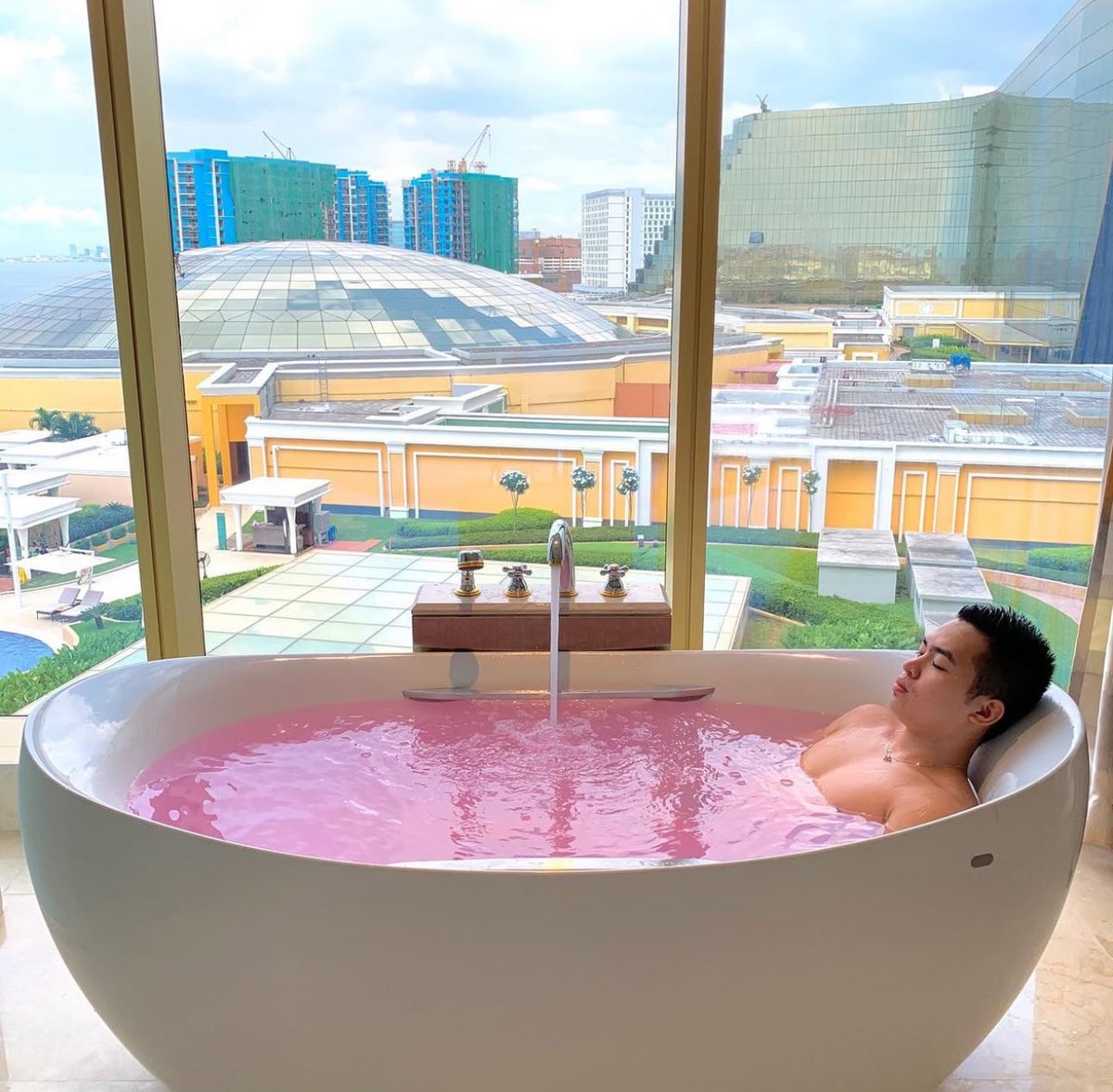 james_guy20's tweet photo. Coral wing 🛀 https://t.co/ObTWbdEvbo