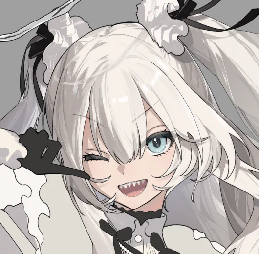 めっちゃ見てもらえて嬉しい～! ちなみにイルカなのでギザ歯です
