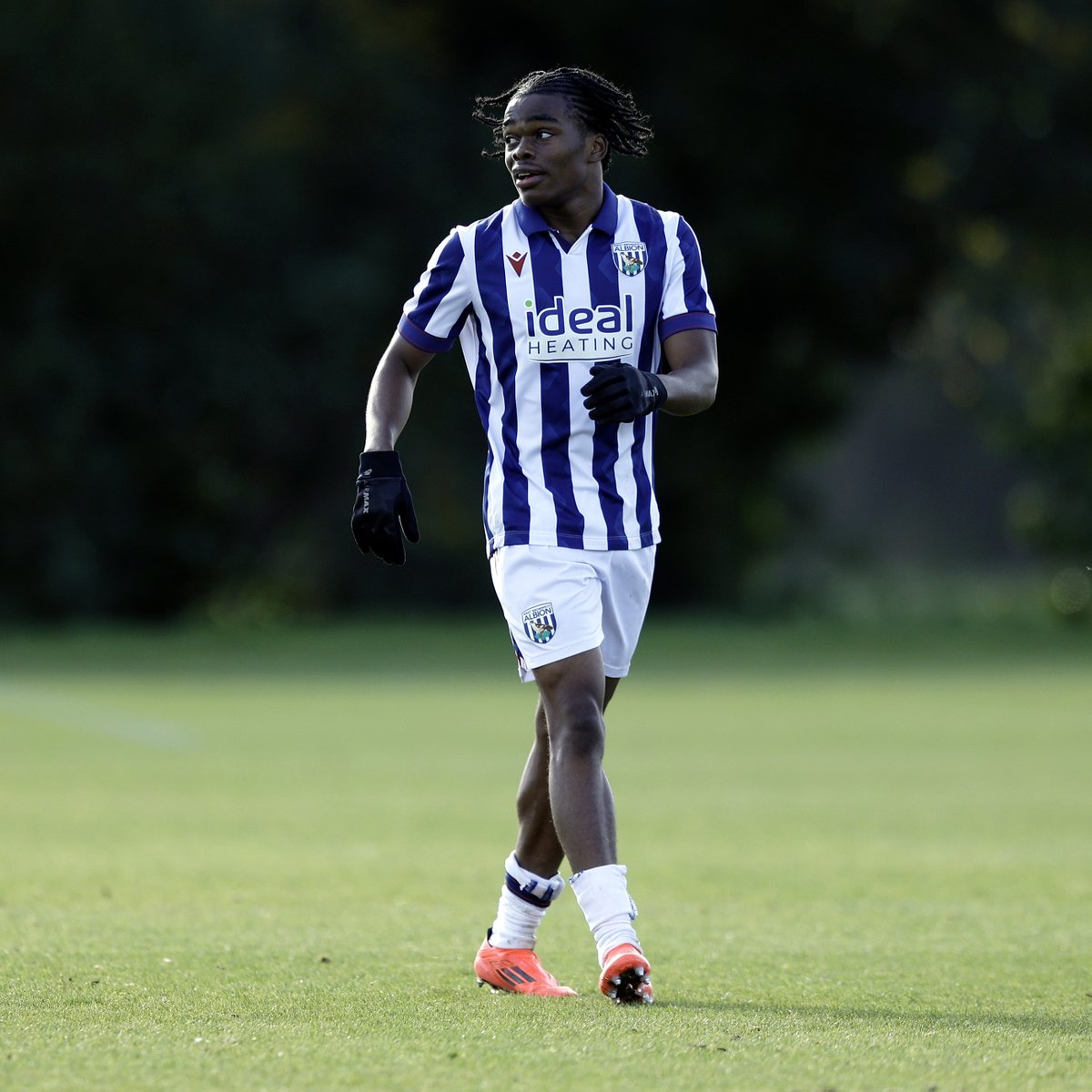 WBA's tweet photo. Victory for our U18s over the weekend! 🫶

Read all about it here! 👇