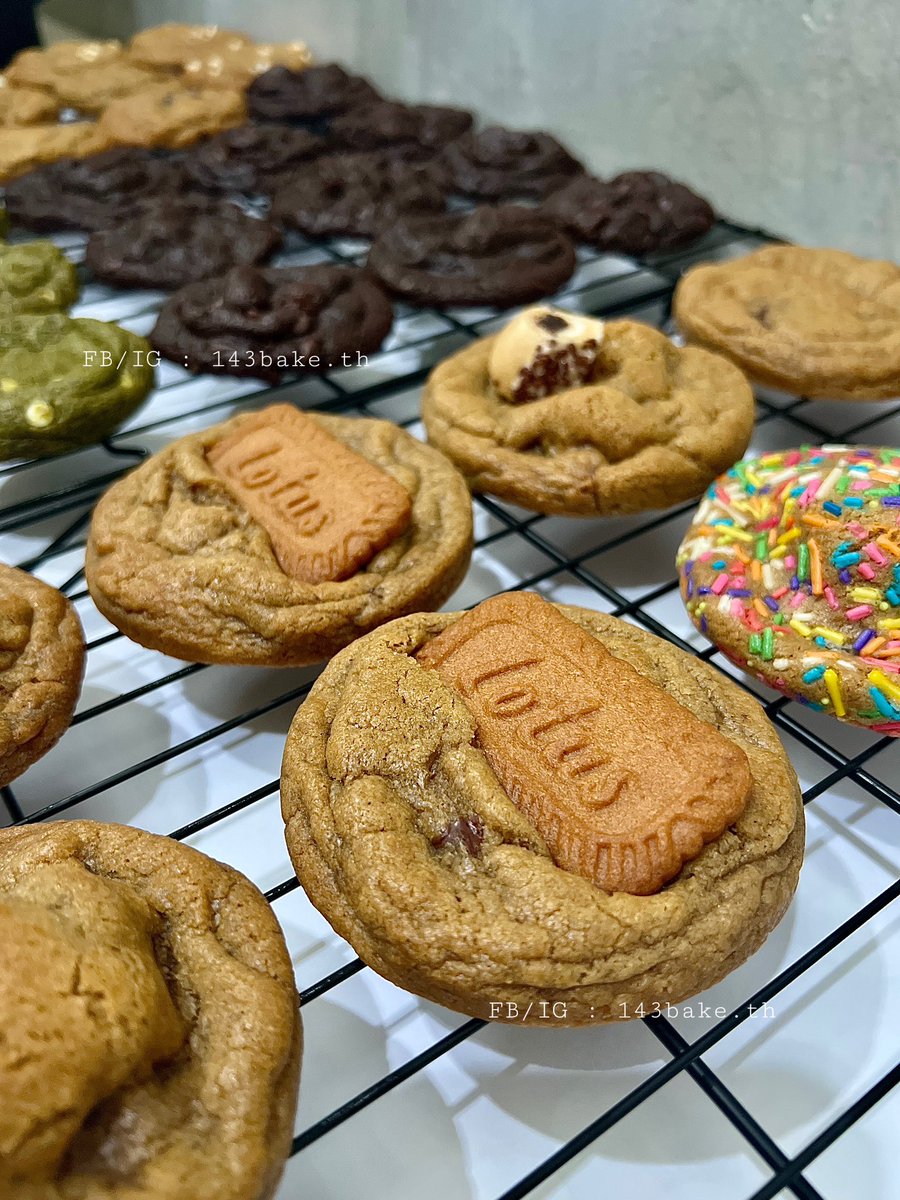 143bake's tweet photo. American Stuffed Cookies🍪

#Softcookies #Softcookie #Cookies #Cookie #คุ้กกี้ #คุกกี้ #คุกกี้นิ่ม #บราวนี่ #ชุมชนขนมหวาน #อร่อยบอกต่อ https://t.co/Q0JmU8pQbs