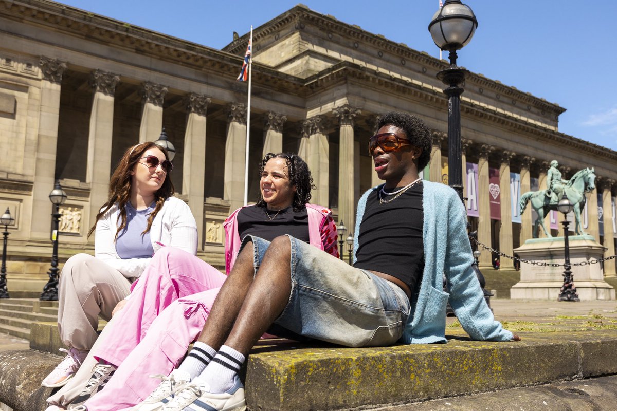 LivFrancesActor's tweet photo. Liverpool is… 💞
Diversity
Acceptance
Love
Culture
Creativity
Wonder
Art
Home. 

Photographer: Rob Jones
Models: Liv Frances, Felix Mufti, Kolade T Ladipo https://t.co/tdBygS2RyI
