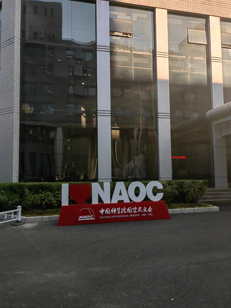 BRICSAstronomy's tweet photo. The National Astronomical Observatories hosted a workshop on the societal benefits of the BRICS Intelligent Telescope and Data Network. Duduzile Kubheka, BRICS Astronomy Project Coordinator, and Oleg Malkov, from the Russian Academy of Sciences, attended the workshop.
#BAWG https://t.co/rgDbwqdyI3