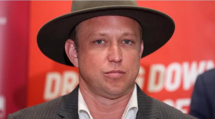 Pete Lewis tweet media