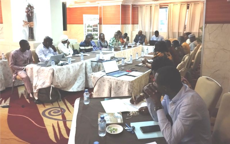 BeninFnec's tweet photo. Revue annuelle des projets IKI SMALL GRANTS : les parties prenantes évaluent l’avancement global des cinq projets. https://t.co/zxb0WBNk2q