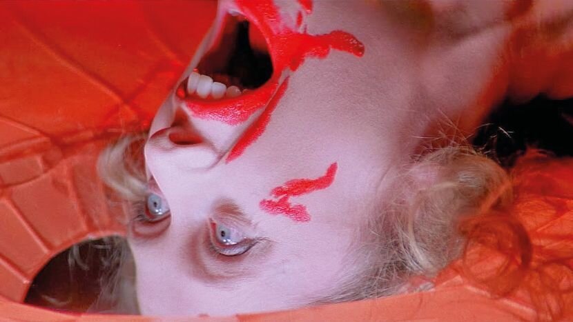 Slarty247's tweet photo. #40 Suspiria (1977)
#NeilsFavouriteFilms #Shocktober #Halloween
A young American girl joins a prestigious ballet school in Berlin. Now the dancers are dying in a series of bizarre incidents and a evil spirit stalks the building. https://t.co/WByGDmt6cD