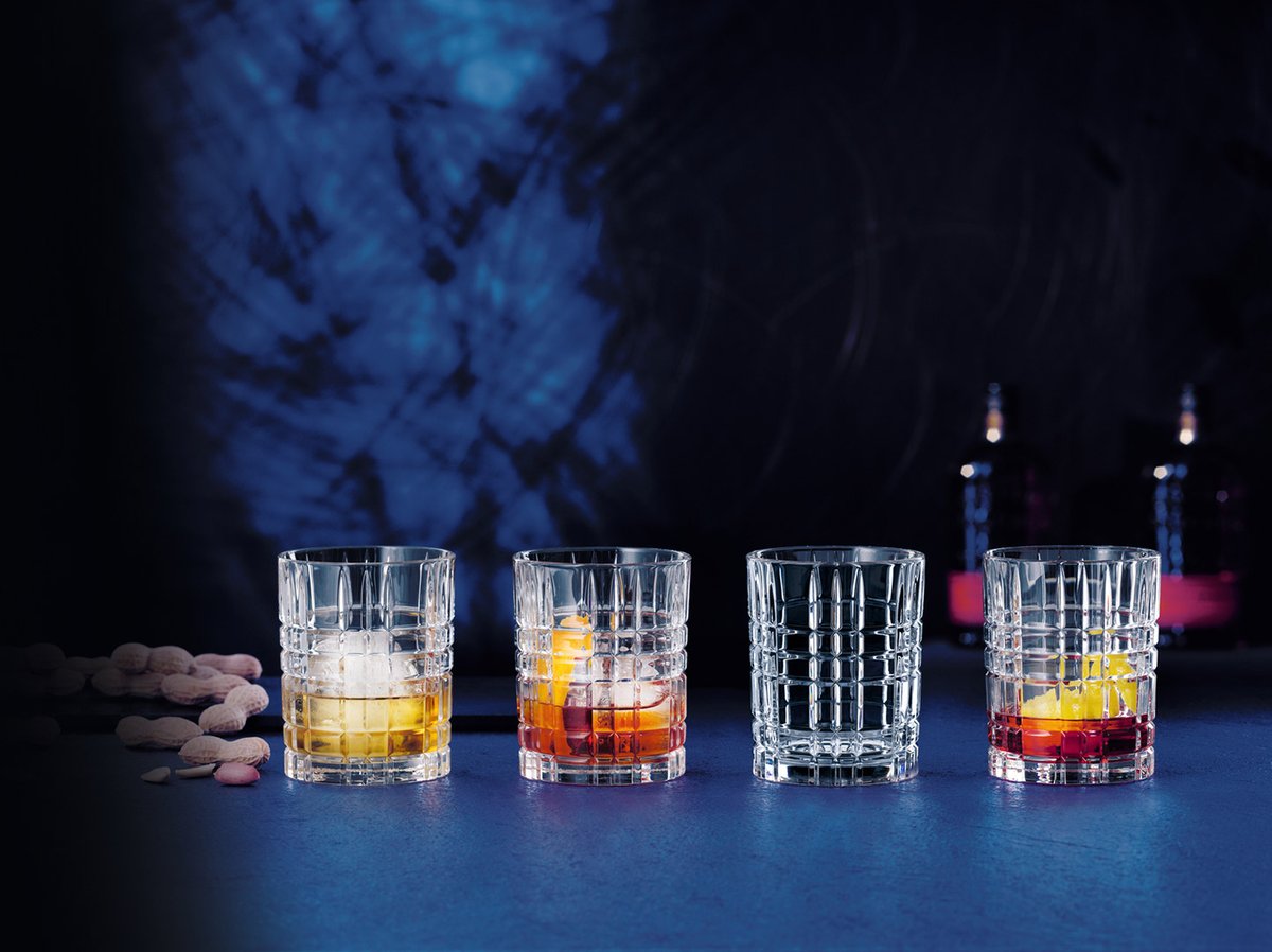 Effortlessly stylish. ✨ 

Elegantly designed for any home, our Nachtmann Square Collection comes with a modern geometric design, with a cut decoration enhancing the brilliance of the clear crystal.

Check them out at nachtmann.com/en-gb/collecti…