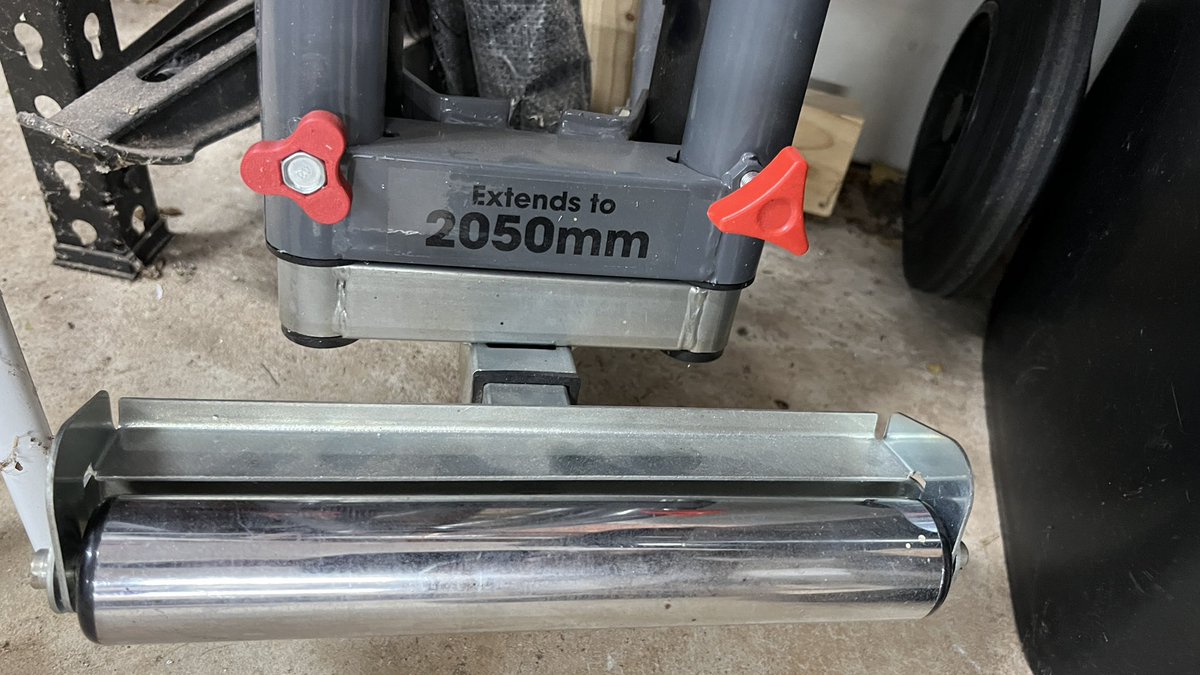 JAYTEEAU's tweet image. My mate “broke his knob”

So I modeled and printed him a new one 😂

#fusion360 #3dprinting #practicalprinting