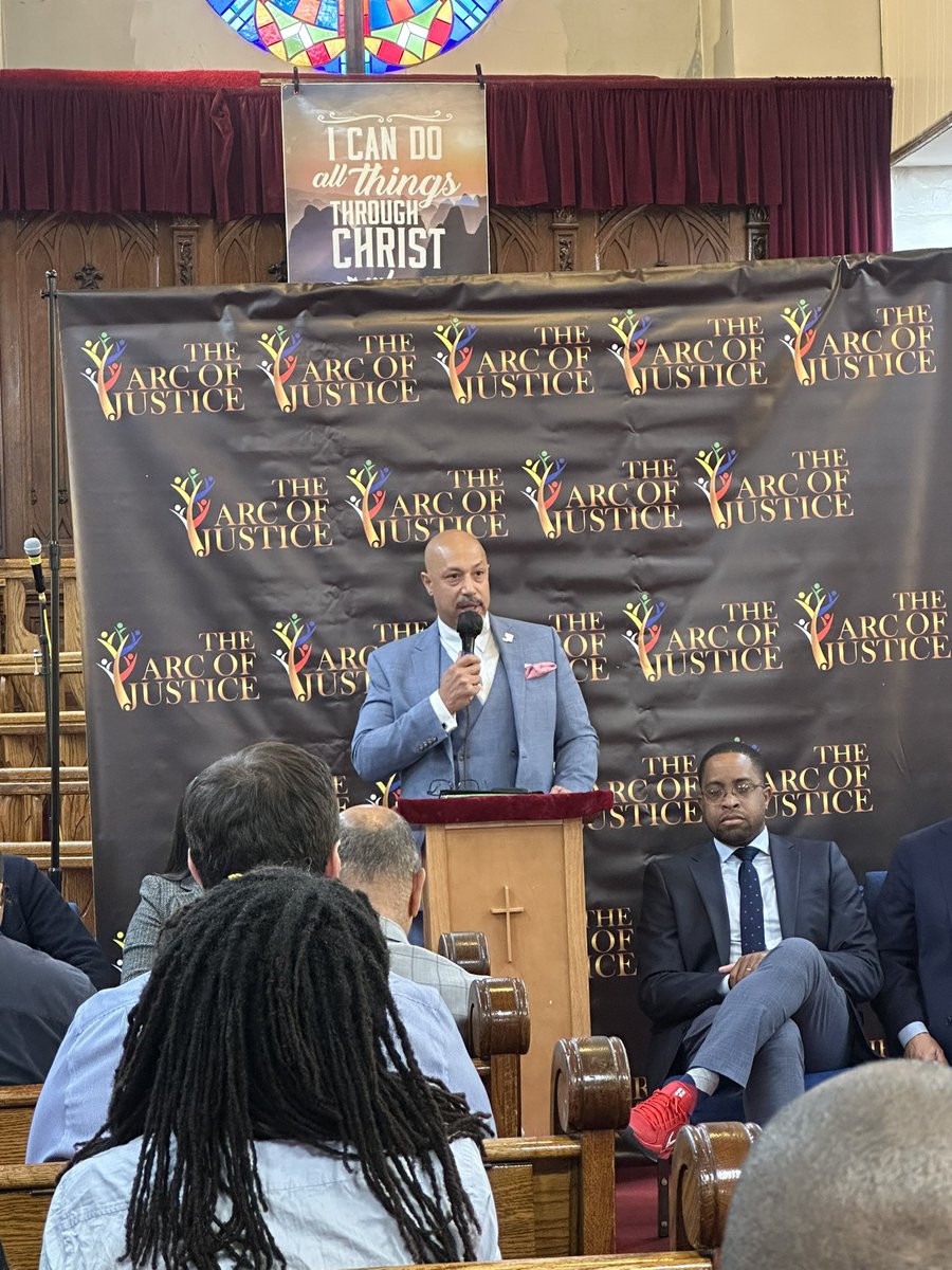 #JustPay Maria 🦋 💫 tweet media