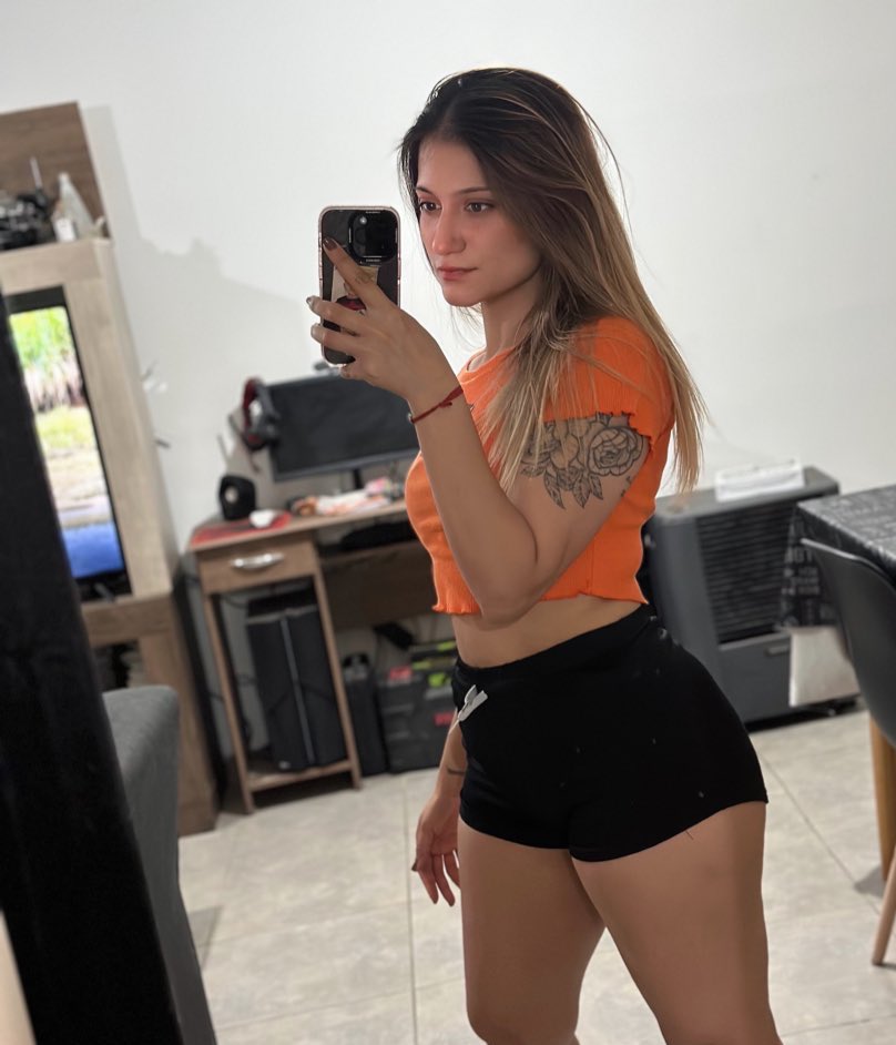 debolopezok's tweet photo. 🧡✨ https://t.co/5bKDTFORGS