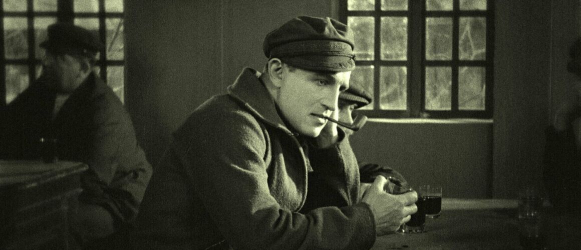 #Films2024, CINÉ 🎬  <a href="/FestLumiere/">Festival Lumière</a> 
19/10 - Pêcheur d'Islande, Pierre Loti, 1924

Très beau. 
🖤🖤