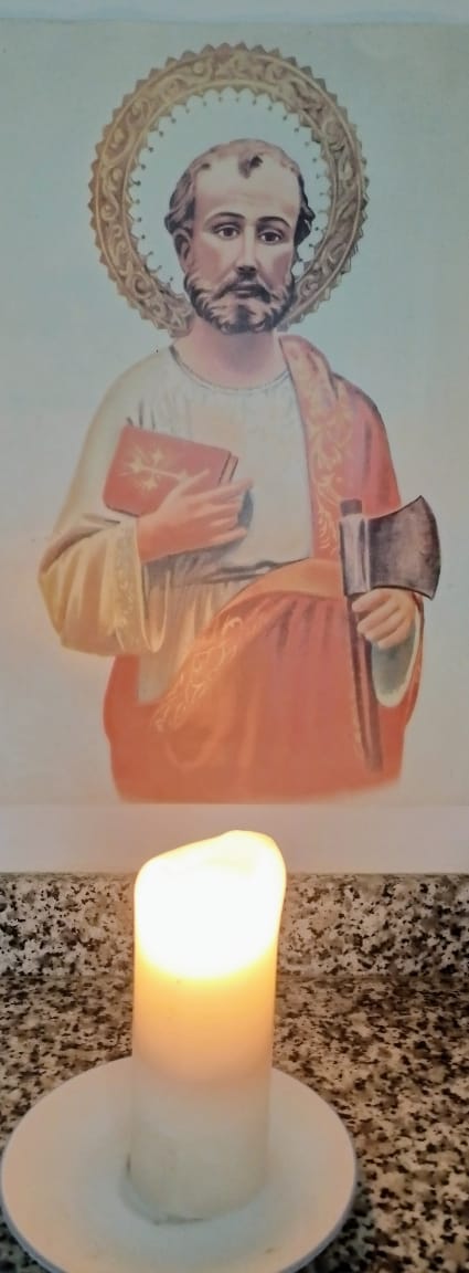 ajcaleca's tweet photo. 28 de octubre, el santoral cristiano designa este día como el día de San Judas Tadeo, el patrón de las causas difíciles y desesperadas. Intercede por nosotros. Amén. https://t.co/zc5w9lnmsr