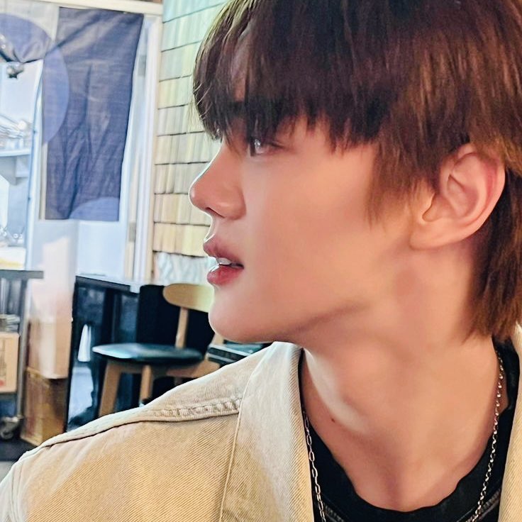 idkidcfmln's tweet photo. งานเฉลิมฉลองชัยชนะของตี๋ไทยหรั่งที่มากไปด้วยแอคจัดเมื่อเย็นนี้

📍นายเมือง https://t.co/9a8ST3mZuM