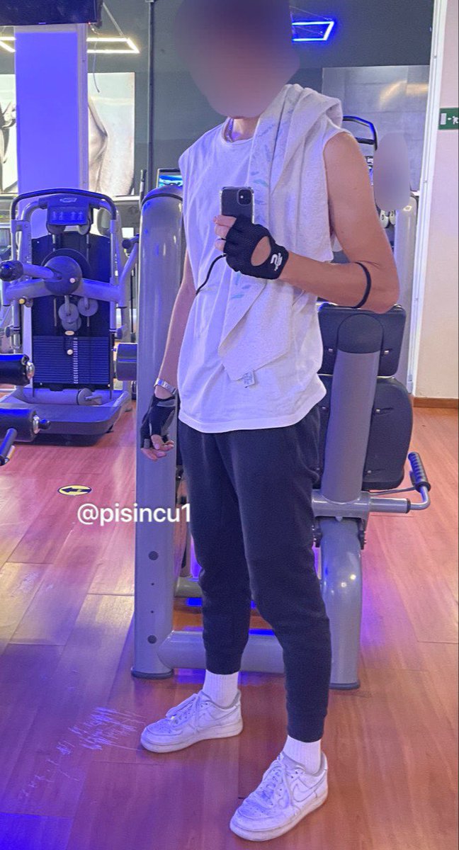 pisincu1's tweet photo. take a trip in my stinky AF1 while i work out
inhale, exhale, inhale, exhale 👃👟

find out more of kinky here (OF, telegram and more😈)

➡️ https://t.co/vBQDfo1xGa ⬅️ https://t.co/yktWMrscej