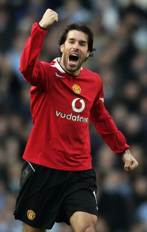 classicshirts's tweet photo. Ruud is at the wheel. https://t.co/LyuaDZhdo2
