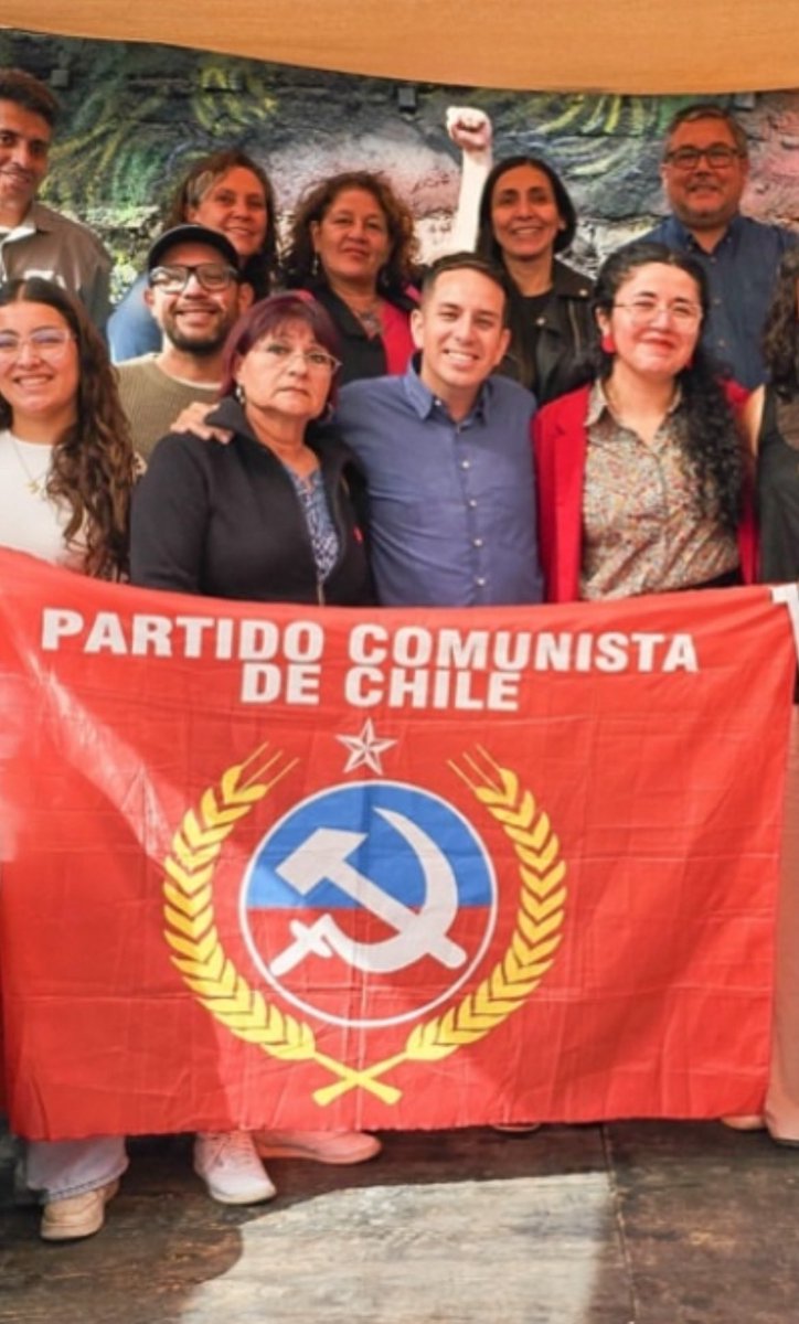 MaggInvernista's tweet photo. El recién electo alcalde de Puente Alto “independiente”, es apoyado por el partido comunista, volvieron a pisar el palito 👋🏻👋🏻👋🏻💀💀 tomaremos palco los siguientes 4 años  🍿 https://t.co/Mg2b9BlzIQ