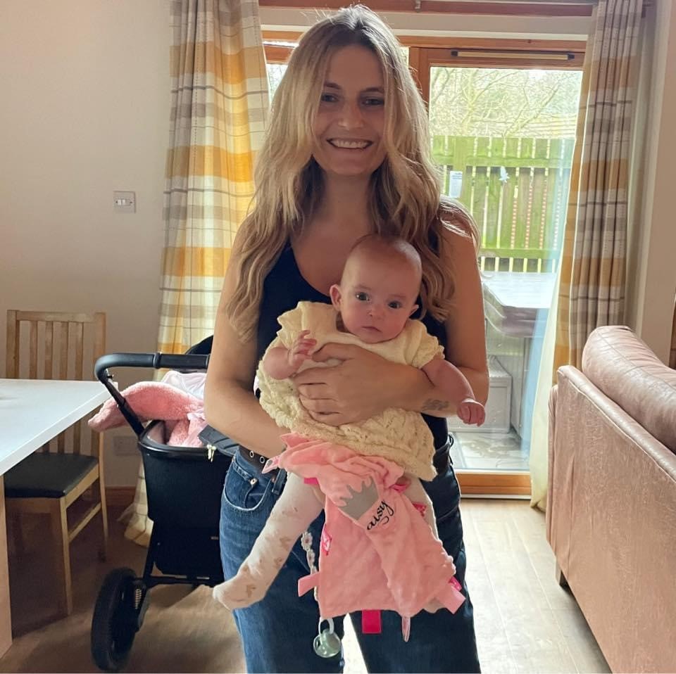🔁 PLEASE SHARE! 🔁
 
"If I was to pass away, she’s never going to know the love that I have for her," shares Rachael.
 
Rachel from #Fife has blood cancer and needs a stem cell donor. She is determined to live for her one-year-old daughter, Daisy. 💔
 
👉 dkms.org.uk/rachael_tw