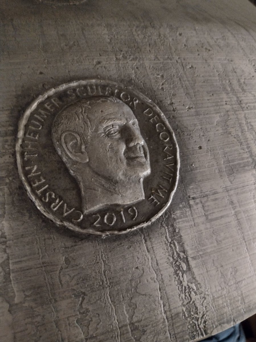 Carsten Theumer vermittelte der #dgmk exklusive wie faszinierende Einblicke zur Entstehung seiner Glockengestaltung der #Osanna der #Nikolaikirche! Ganz vielen lieben Dank dafür.