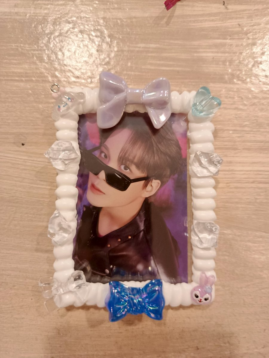 rollinshand_'s tweet photo. late post but anyways,
my first cse and my first time to meet atinys f2f! also created my first decoden and was able to score some pcs and a digipak! thank you so much @AteezCrewPH for this fun event worth remembering!
#6oClock #WonderlandatCappo https://t.co/Z6Hv5YehHd