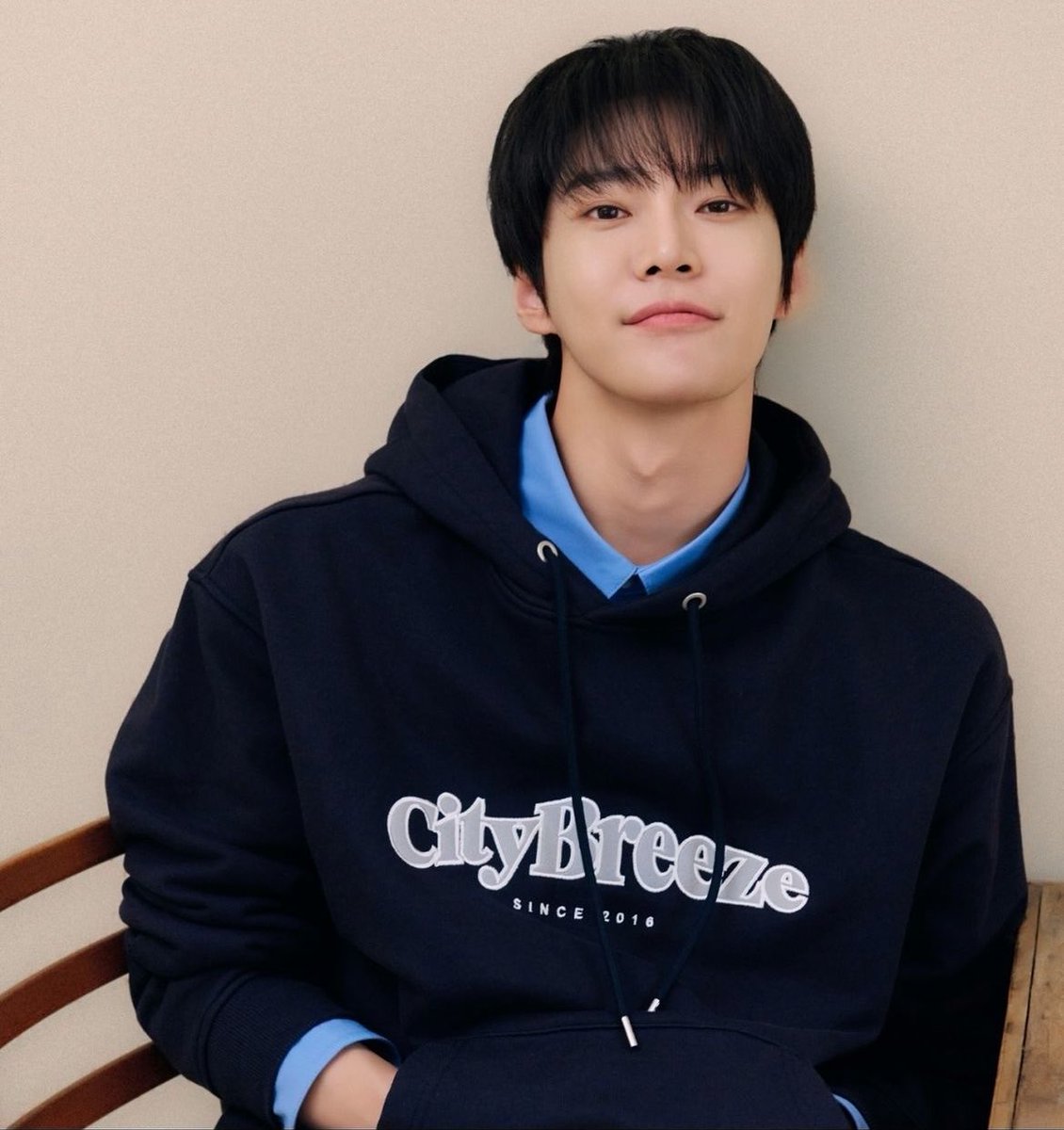 DOYOUNG tweet media