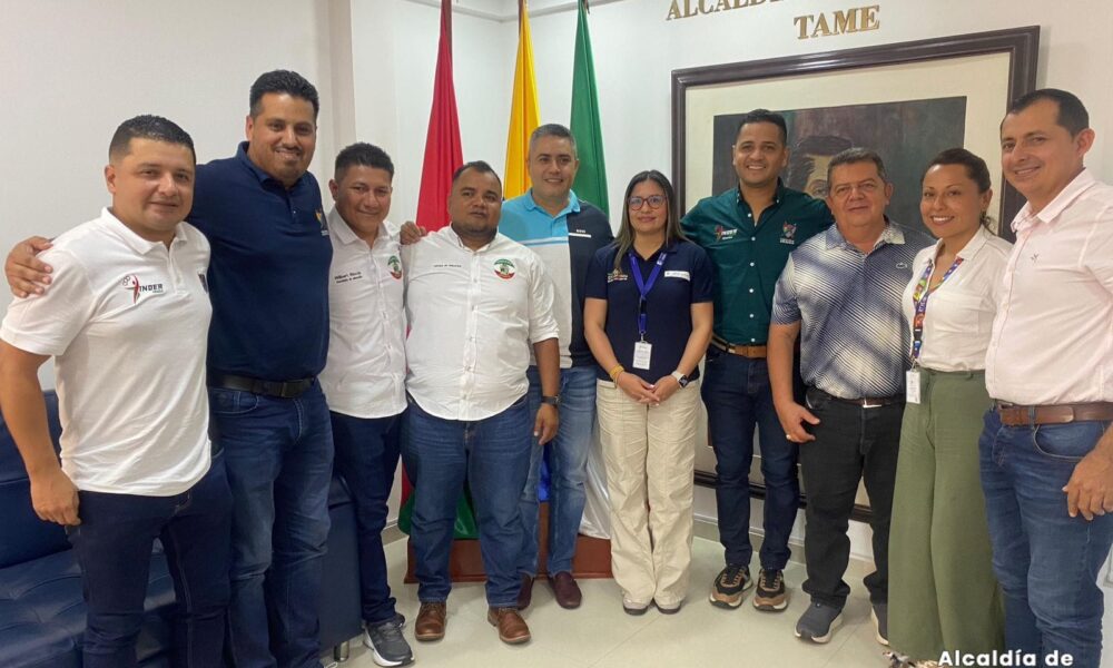 BoyacaLEinforma's tweet photo. El municipio de #Tame, Arauca, se prepara para recibir la fase regional de los Juegos #Intercolegiados Nacionales, en un evento que unirá a jóvenes talentos deportivos de la región #Orinoquía, del 28 al 31 de octubre. Junto con Puerto Gaitán, Meta...
https://t.co/4VENxcKL7e https://t.co/094Y4IgZBe