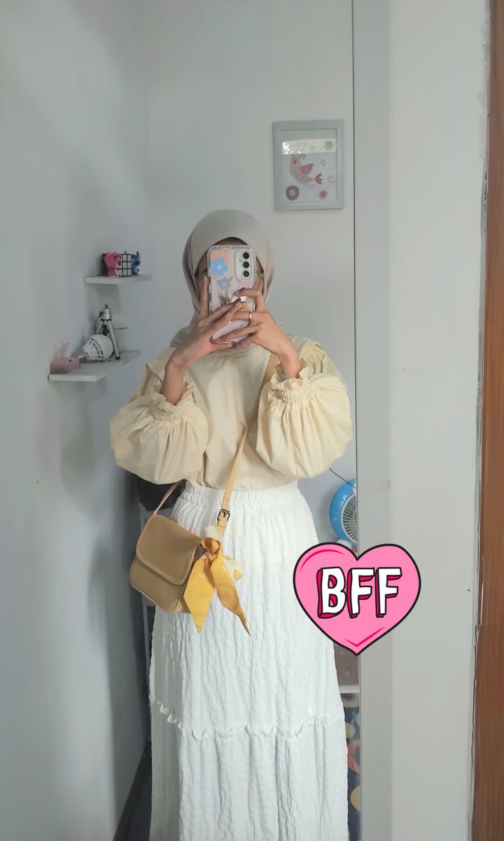 Misisjk1's tweet photo. @ohmy_beautybank Niii baju item rekomen si paling bagus cuma 60 ribuu
https://t.co/UNeX4TrJ9k https://t.co/MU8Ue4PVGx