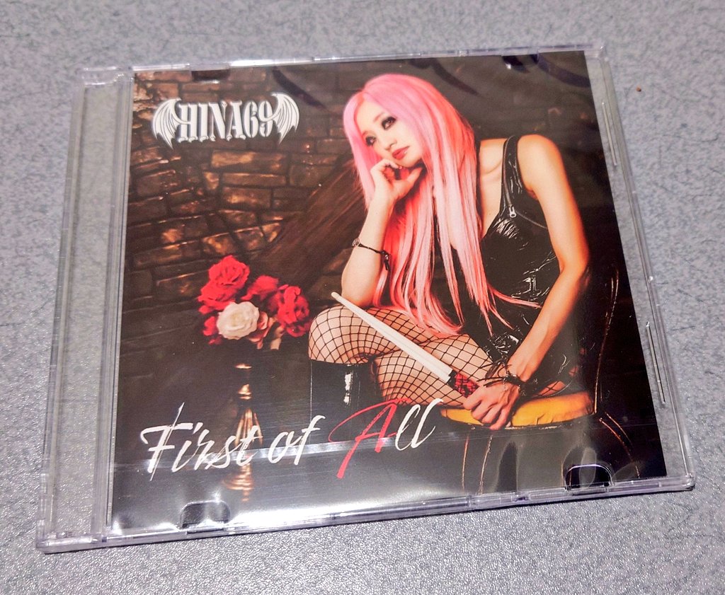 Taka_Lesser's tweet photo. CD 届きました!!
HINA69『First of All』
#HINA69
#FirstOfAll https://t.co/PG2z3qEm4j
