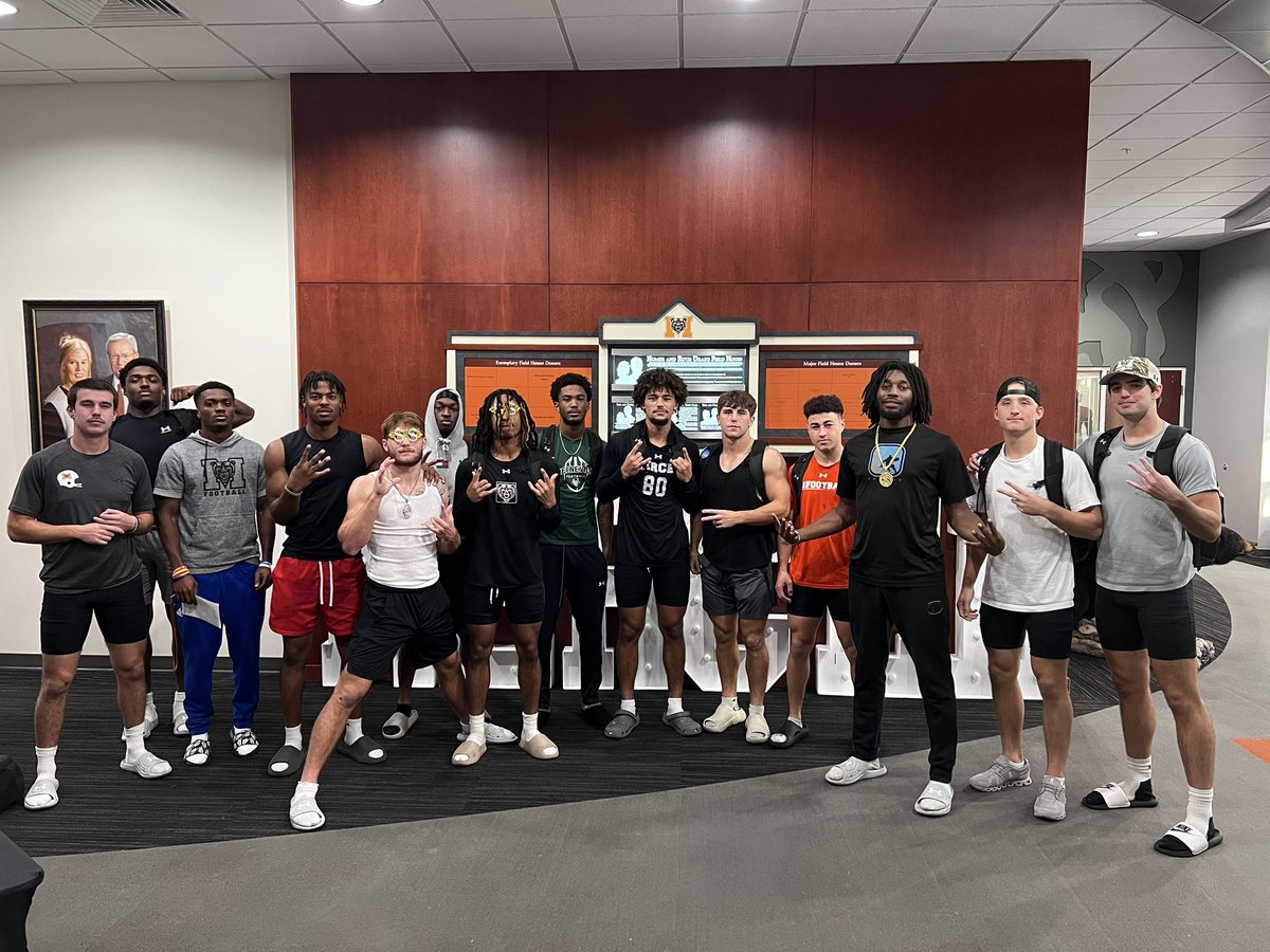 Devin Figaro (@coachfigaro_mu) on Twitter photo Win = #MBM Fellas played their most complete game! Physical in the run and pass game, making plays and having fun! <a href="/ParsonsKelin/">kelin parsons</a> with the 🔨 award for the most knockdown blocks! #MUneyBoyz #MercerFootball #GoBears #TUOGTUO 💰🏃♂️💨😤 Win = #MBM Fellas played their most complete game! Physical in the run and pass game, making plays and having fun! <a href="/ParsonsKelin/">kelin parsons</a> with the 🔨 award for the most knockdown blocks! #MUneyBoyz #MercerFootball #GoBears #TUOGTUO 💰🏃♂️💨😤