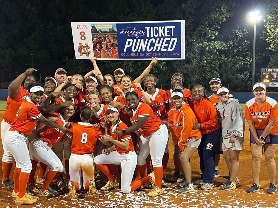 Kate_Self2025's tweet photo. Headed to Columbus! Lets carry the momentum from super regional 🧹 to the Elite 8! Brackets and game times below, come support the Lady Warriors!🧡@TheCoachesBoxGA @CoachMorrisR @GCSU_Softball @CSUCougarsSB @YHC_Softball @SoftballDown @VStateSoftball @ccgaathletics @nchswarriors https://t.co/bS1GiIwj3a