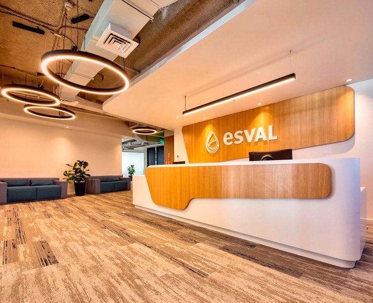 _ESVAL's tweet image. #CertificaciónLeed 💧 Recibimos el sello de eficiencia energética Leed V4, que refleja nuestro compromiso con el medio ambiente. Contamos con instalaciones que ayudan a reducir las emisiones de carbono, griferías de bajo consumo y espacios para el reciclaje de residuos, entre…