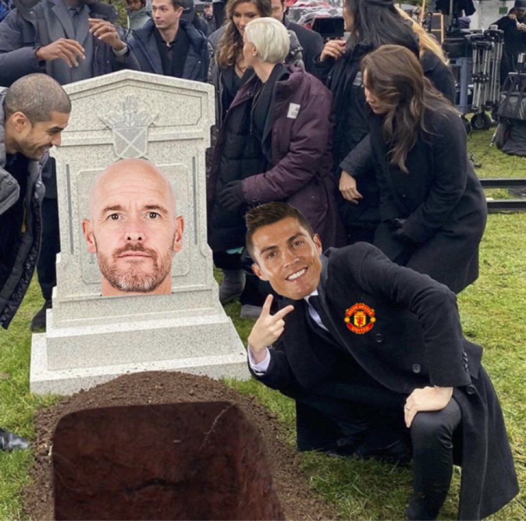 Out Of Context Football tweet media