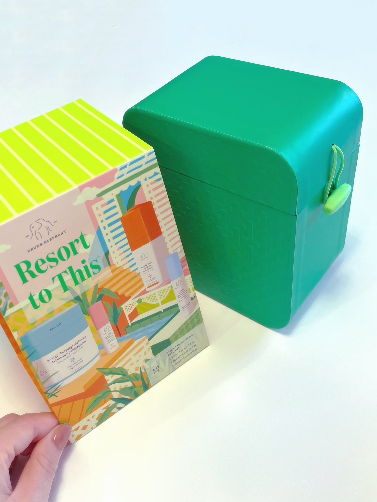 DRUNK ELEPHANT リゾートトゥーディス デイキット Amazon.com