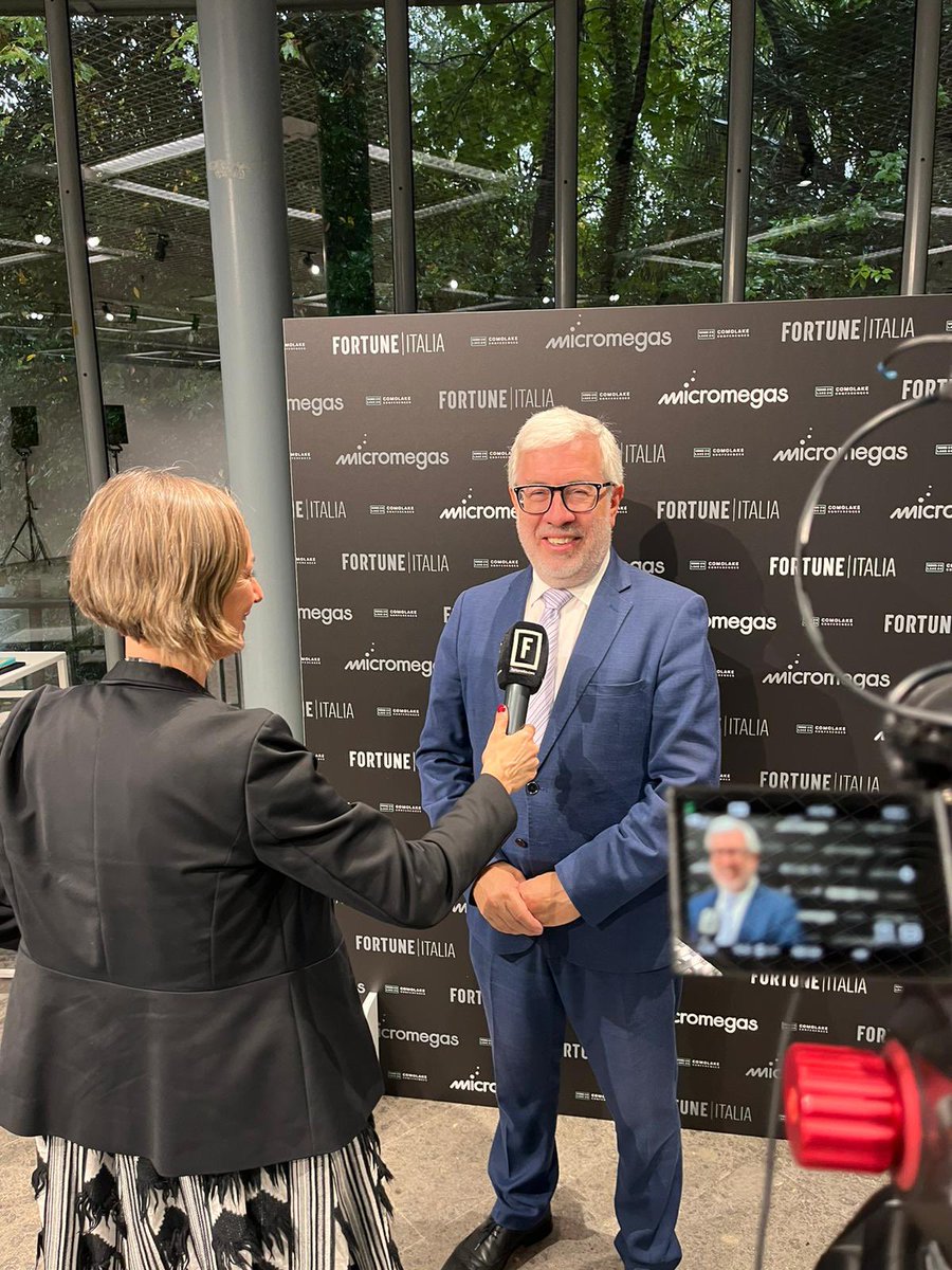Mario Campolargo (@mariocampolargo) on Twitter photo 🌐 At ComoLake2024: The Great Challenge, I made Keynote on opportunities and challenges of digital government. Digital identity, citizen centered services, and sharing of data as fundamentals. <a href="/EUdigitalID/">EU Digital Identity Wallet</a> <a href="/AlessioButti_/">Alessio Butti</a> 🌐 At ComoLake2024: The Great Challenge, I made Keynote on opportunities and challenges of digital government. Digital identity, citizen centered services, and sharing of data as fundamentals. <a href="/EUdigitalID/">EU Digital Identity Wallet</a> <a href="/AlessioButti_/">Alessio Butti</a>
